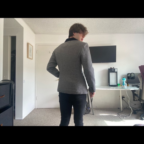 Koret Sport Coat (my chest size is 38 for reference) - Picture 2 of 2